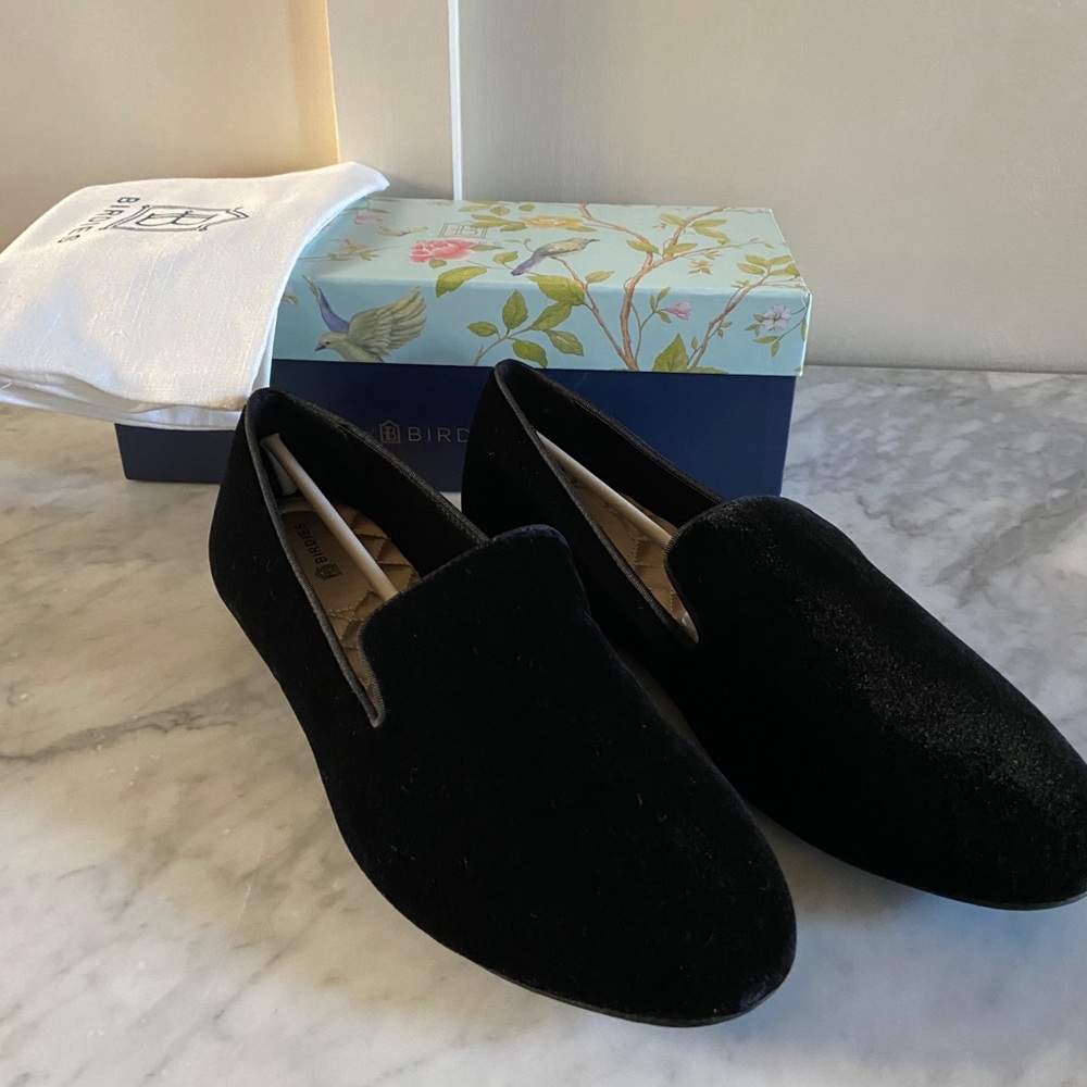 New in box!  Black velvet Birdies loafers